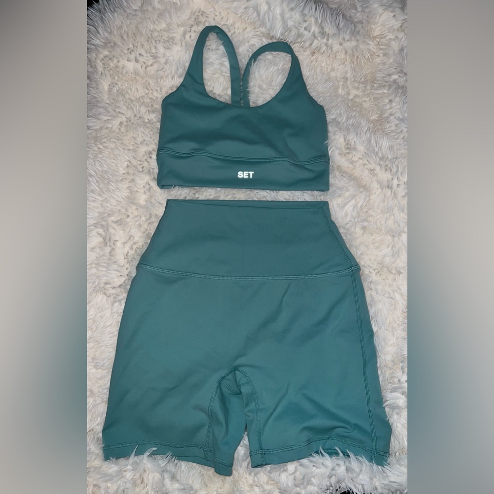 SET collective Luxform Scoop Y Bra and High Waisted Biker Shorts Set